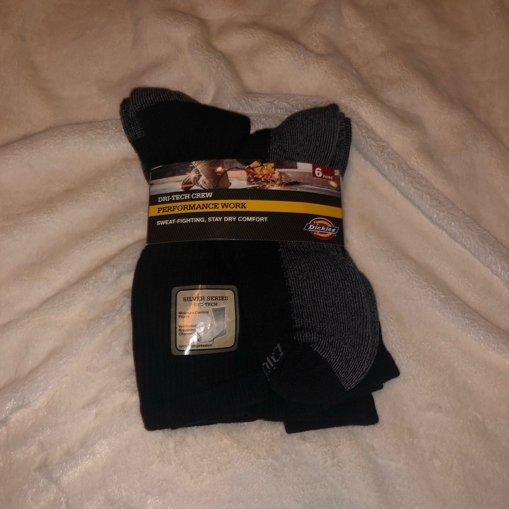 Dickie’s NWT Black Dri Tech Crew Socks 6 Pack